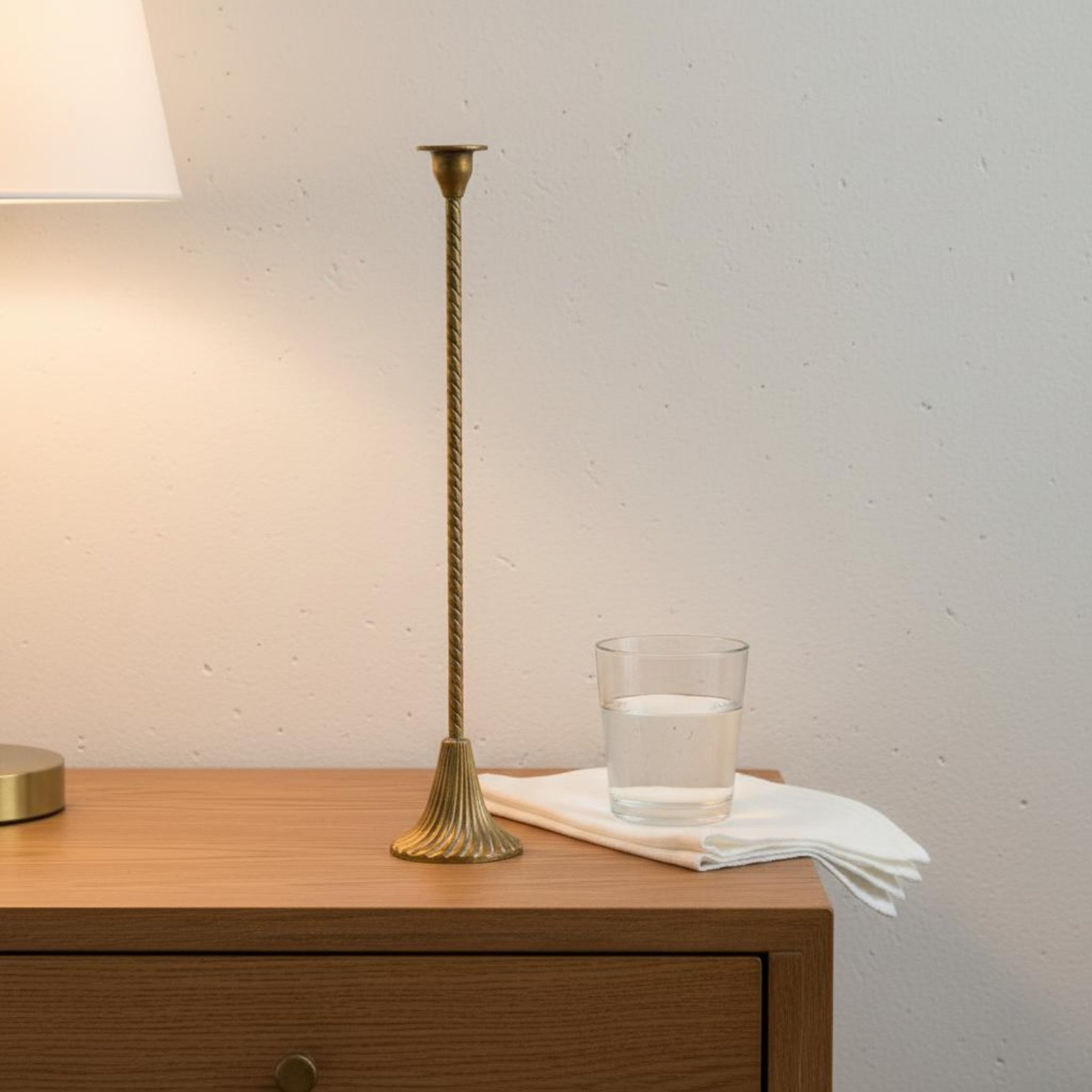 Twisted Gold Candle Holder Sta - Paraffin Wax recension och pris